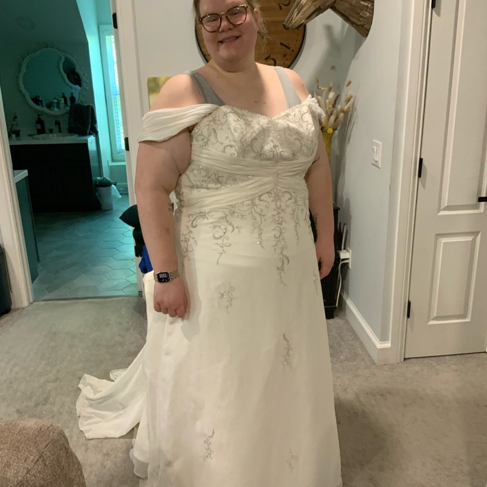 David's Bridal Off-Shoulder White Wedding Dress